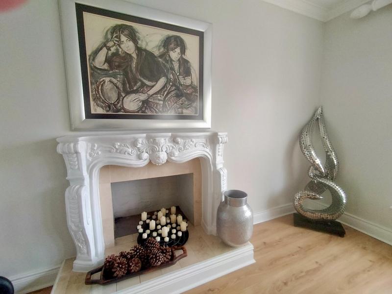 To Let 5 Bedroom Property for Rent in Hout Bay Western Cape